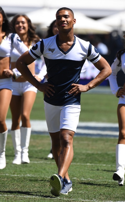 Male Cheerleaders on the RAMs, Napoleon Jinnies